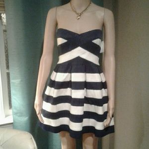 Short bandeau party dress